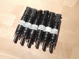 Received MC4 15 Amp Inline Fuses
