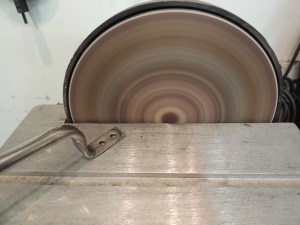 Rounded corners of interior grab handle