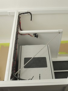 Installed under bed partition diagonal brace